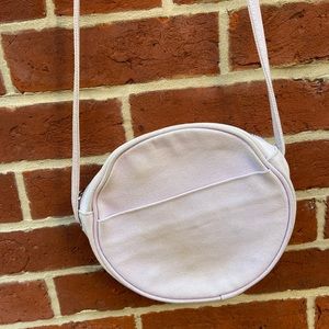 BAGGU Lilac canvas circle crossbody purse